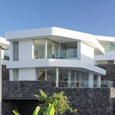 Superior 1 - Casangular By Upper