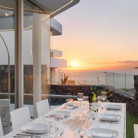 Superior 1 - Casangular By Upper *