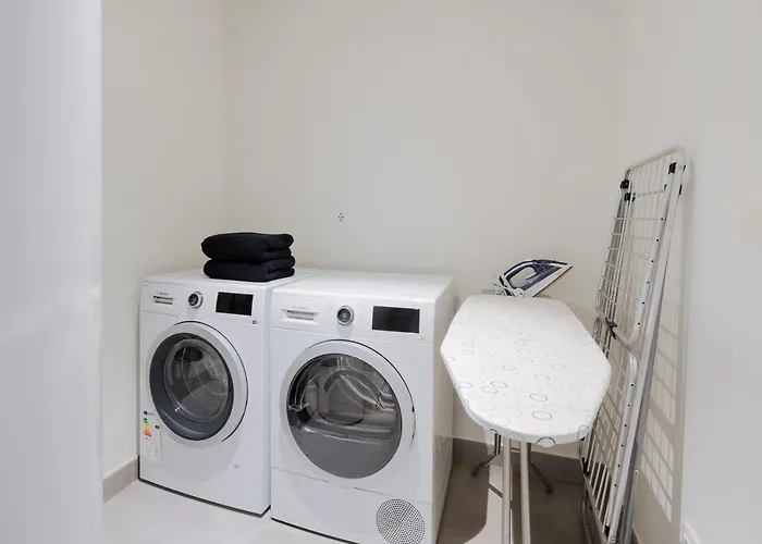 فيلة Superior 1 - Casangular By Upper